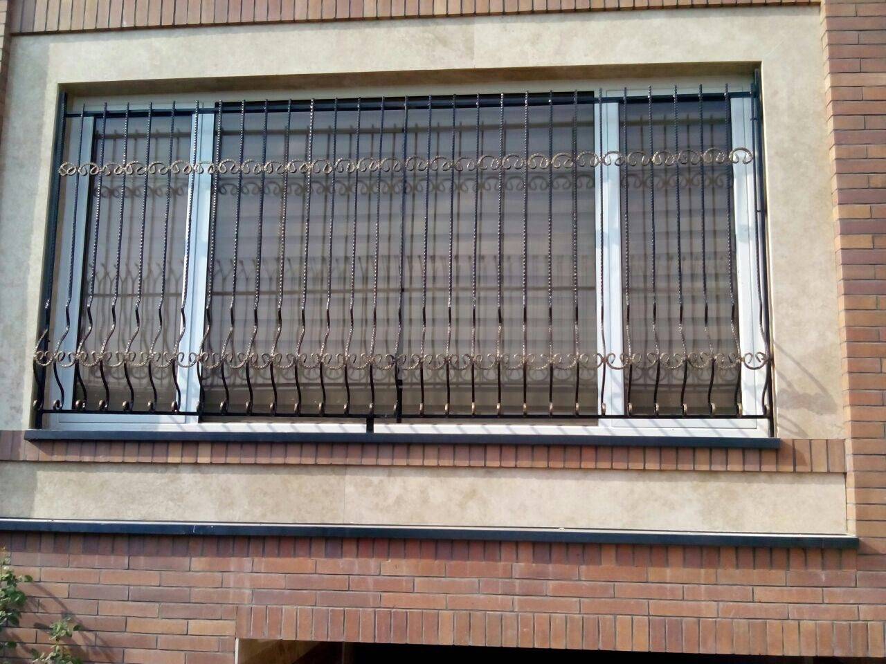 اهمیت استفاده از نرده حفاظ پنجره