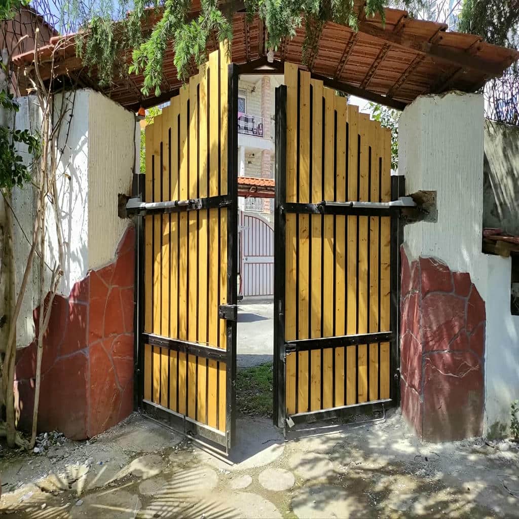 نصب جک درب پارکینگ استاندارد در اصفهان