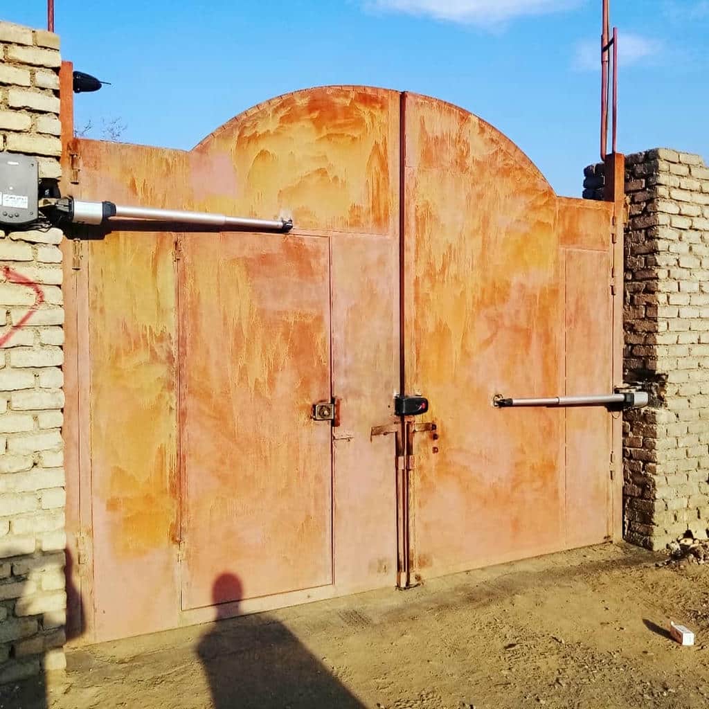 جک درب پارکینگ در چالوس