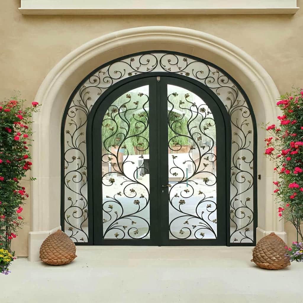 درب حیاط در گرگان