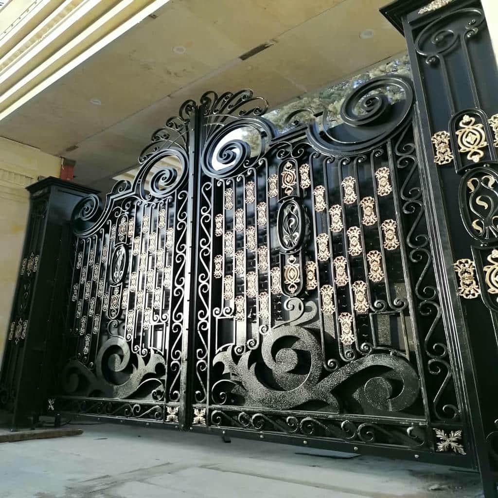 درب حیاط در استان گلستان