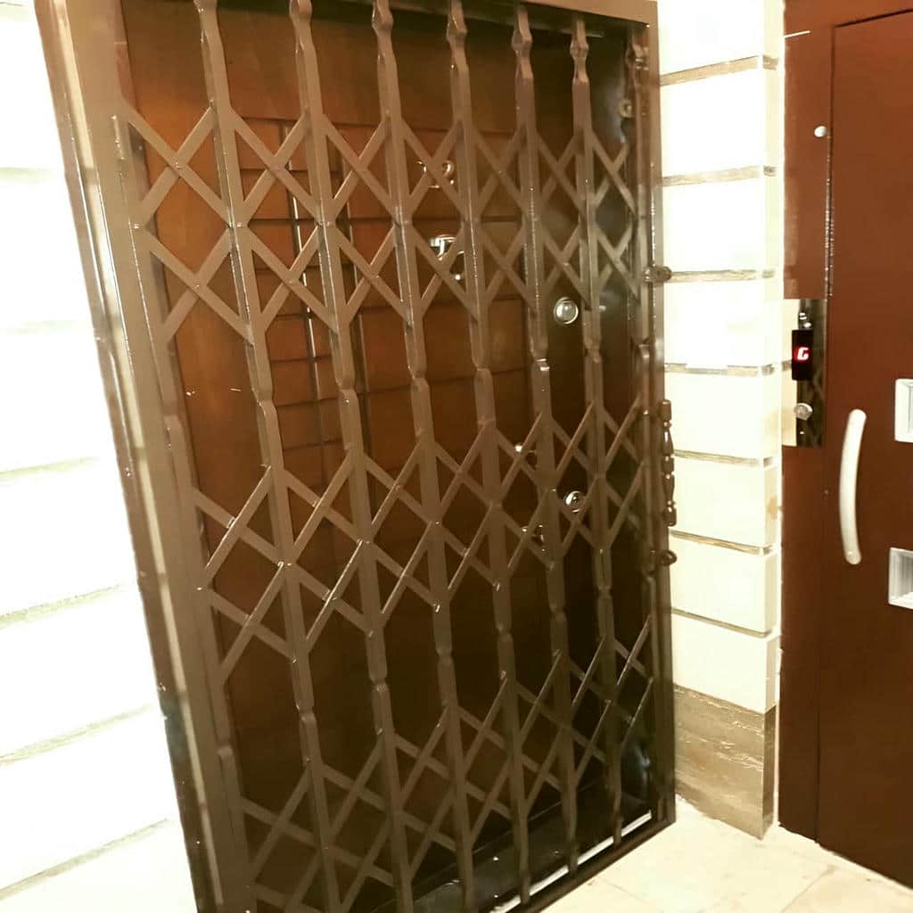 خرید درب آکاردئونی قفل ضدبرش در رشت