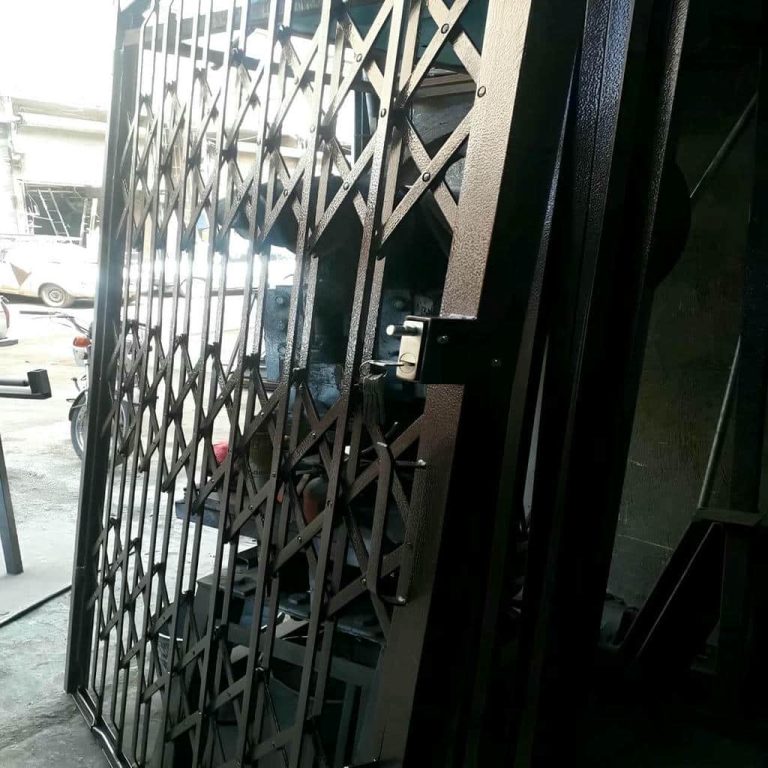 accordion-door-protection-apartment-alj درب آکاردئونی در چابهار