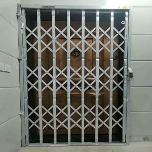 درب آکاردئونی در فردیس کرج