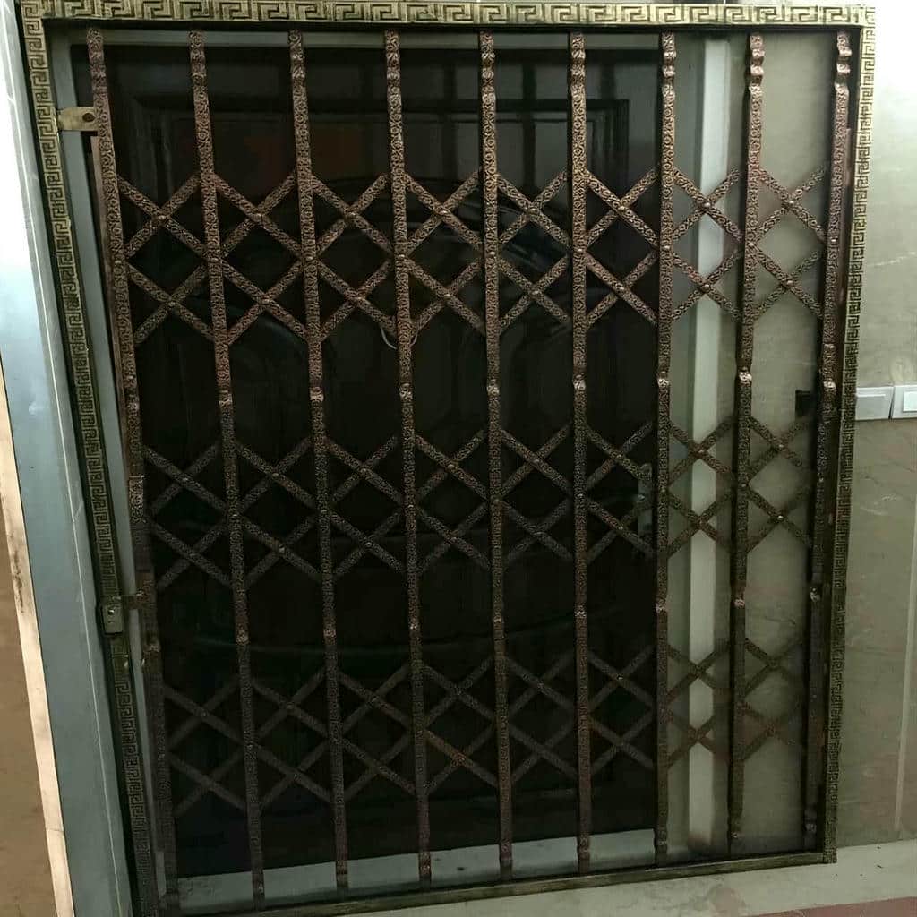 قیمت درب آکاردئونی با قفل ضدبرش در محمدشهر