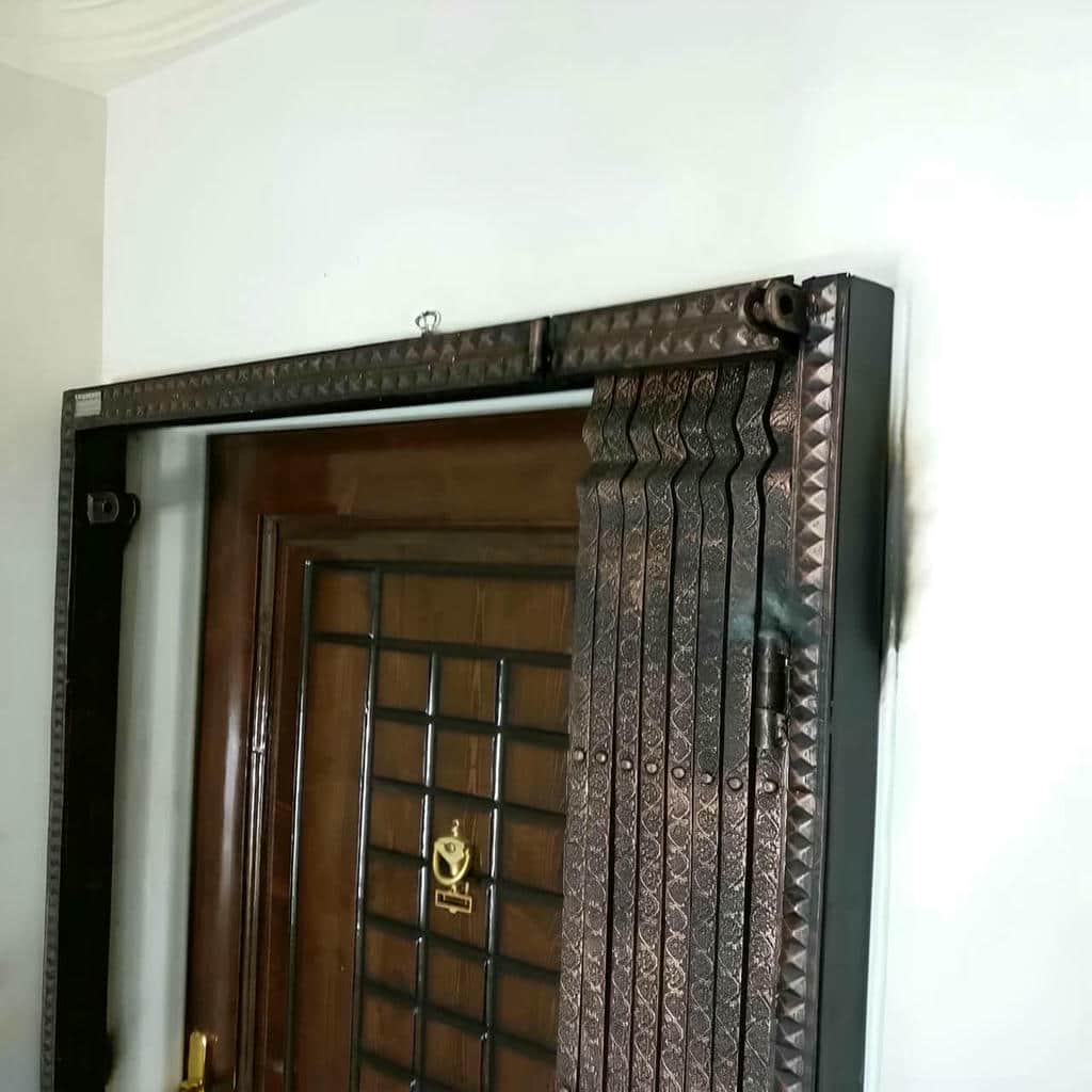 نصب درب کشویی آکاردئونی در نظرآباد