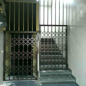 درب آکاردئونی در استان گلستان