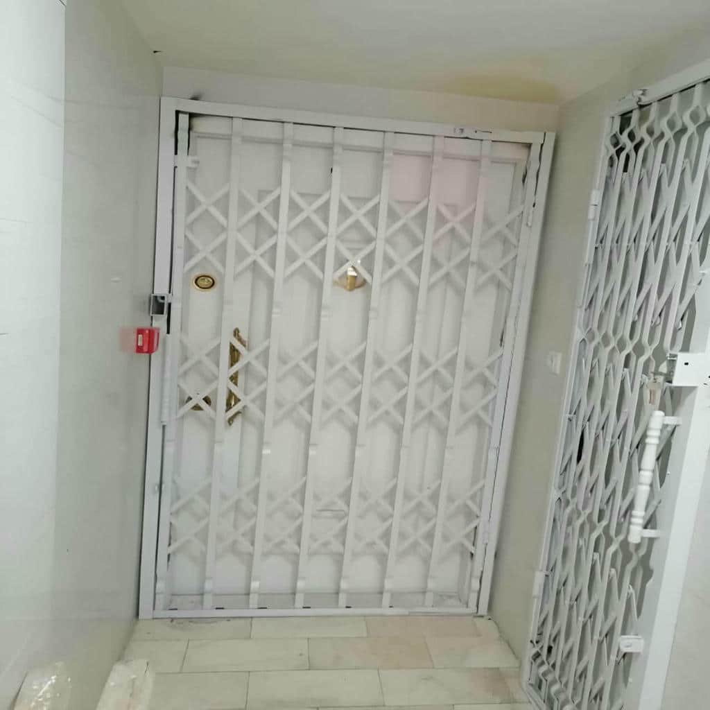 قیمت درب آکاردئونی سه گل در چابهار
