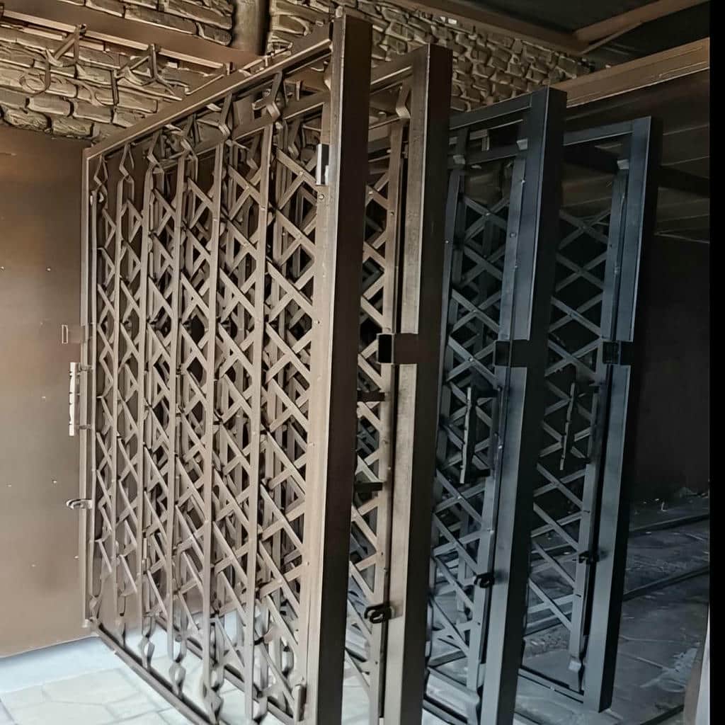 فروش درب آکاردئونی تمام گل در اردبیل