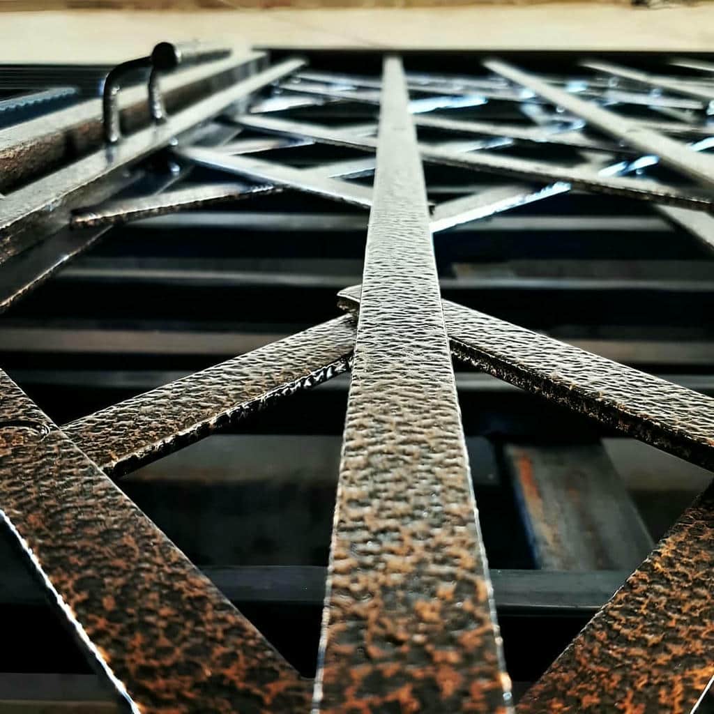 خرید درب آکاردئونی یراق استاندارد در سنندج