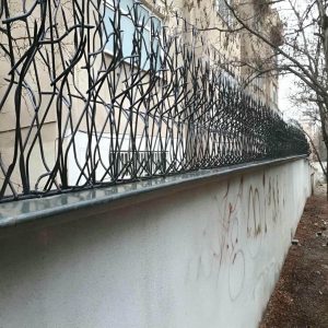 حفاظ شاخ گوزنی دیوار در ملارد