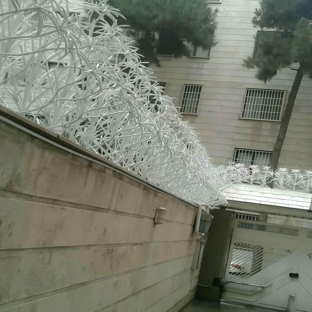 نصب حفاظ شاخ گوزنی دیوار استاندارد در بجنورد