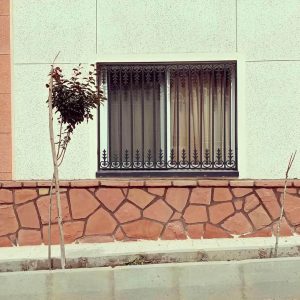 حفاظ پنجره در اشتهارد