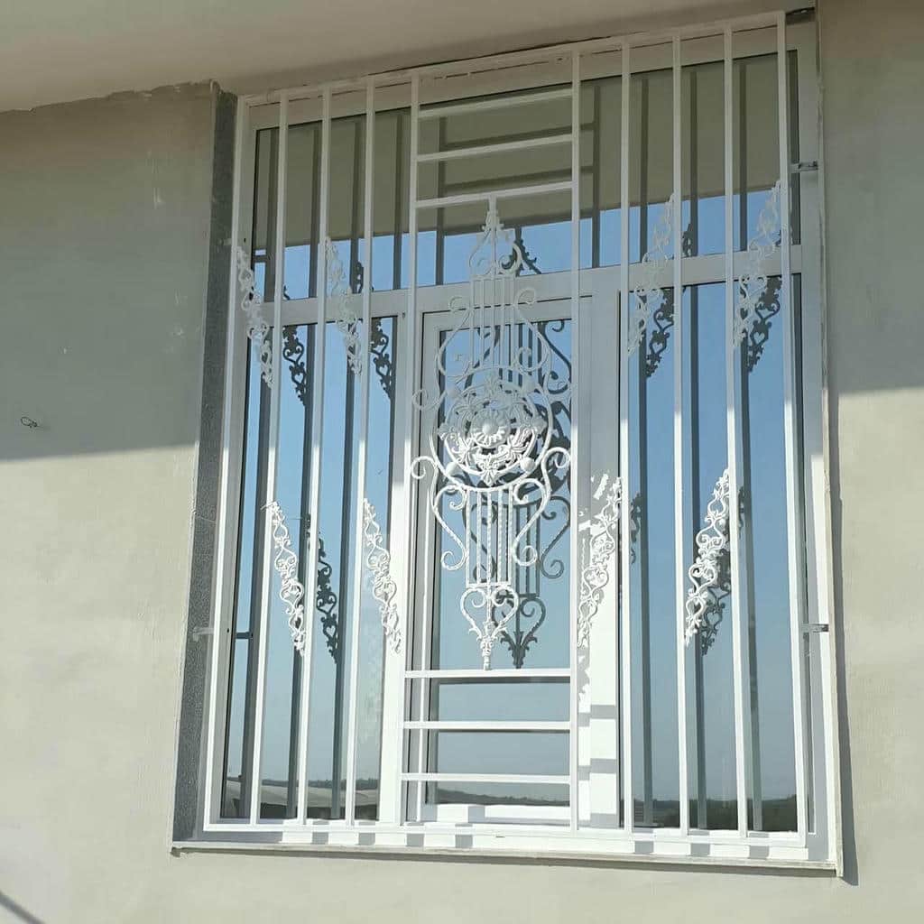 حفاظ پنجره در بجنورد