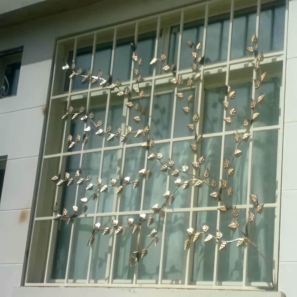نصب حفاظ پنجره بازشو در استان مازندران