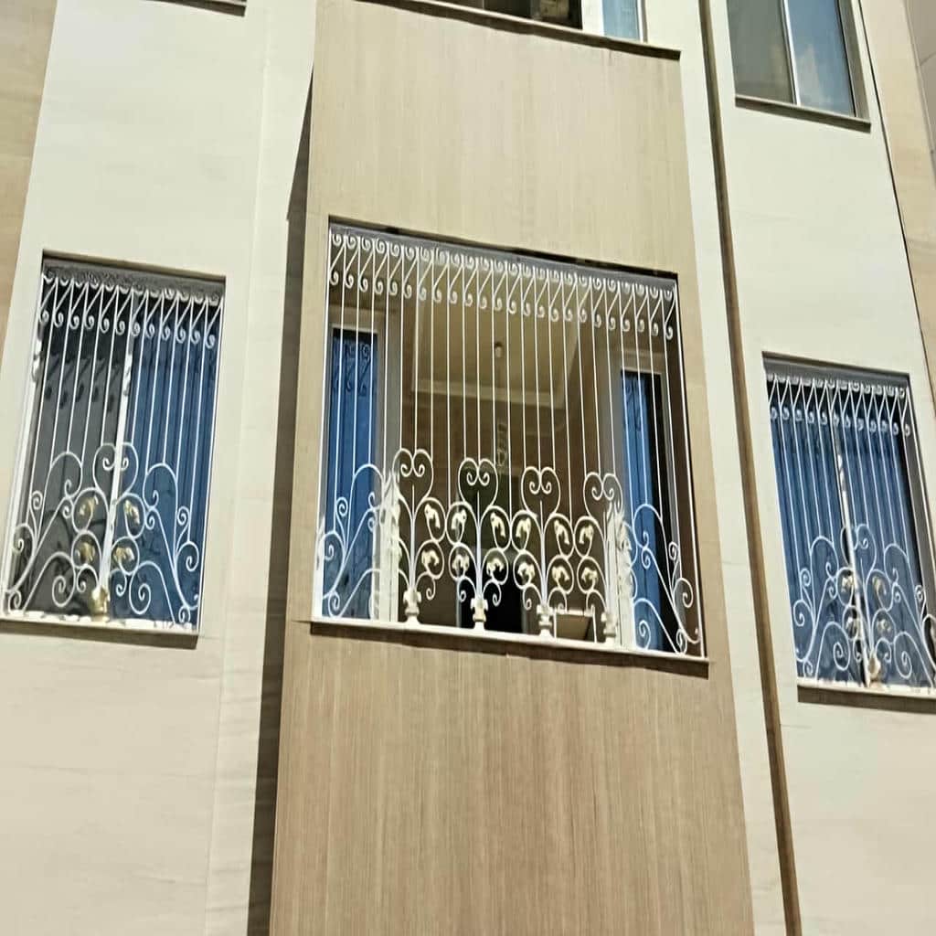 حفاظ پنجره در گنبدکاووس