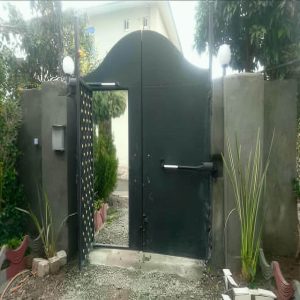 جک درب پارکینگ در گنبدکاووس