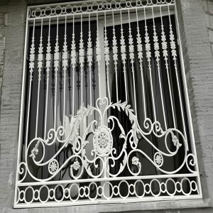 حفاظ پنجره در فیروزکوه