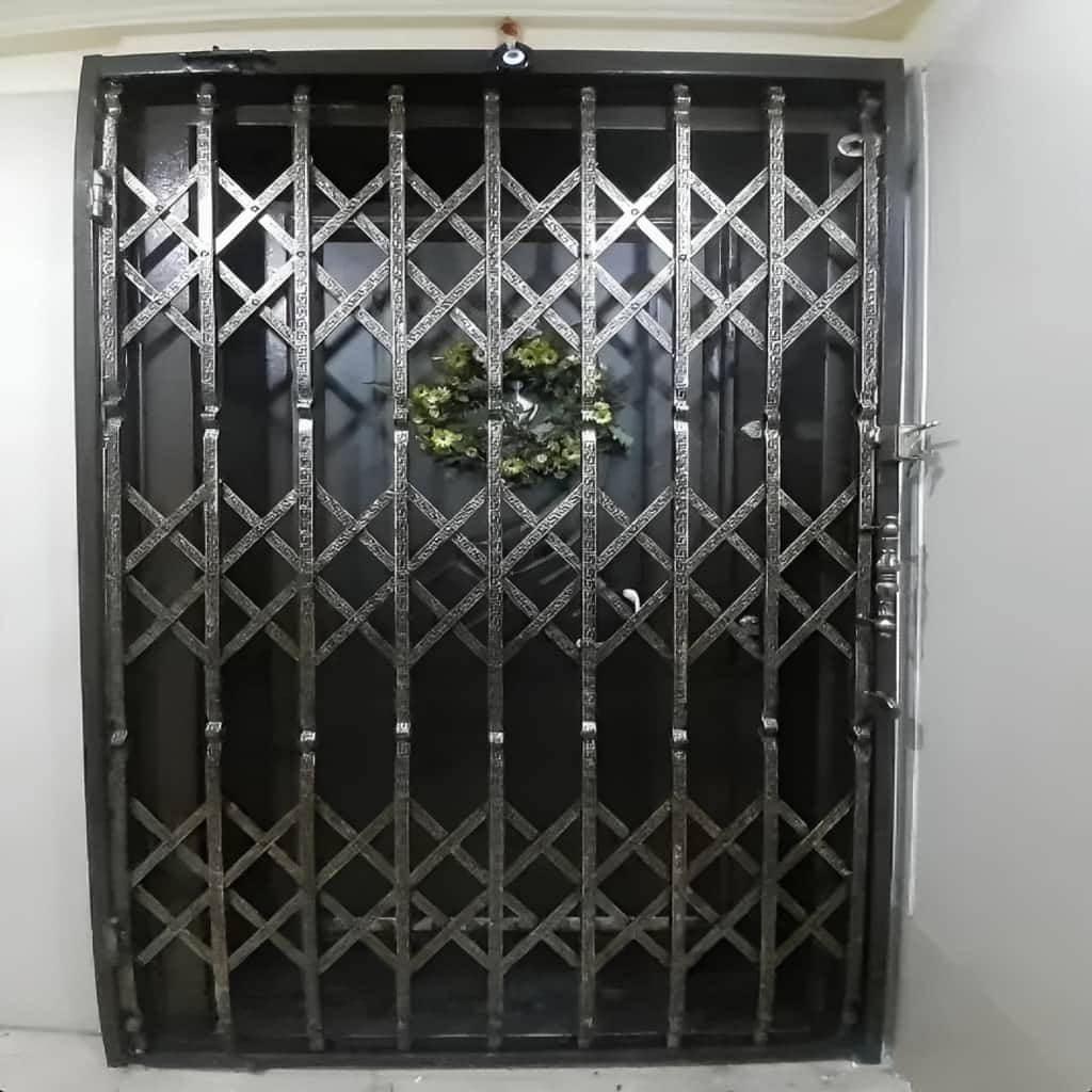 سفارش حفاظ آکاردئونی آهنی سه لوزی با پروفیل مقاوم