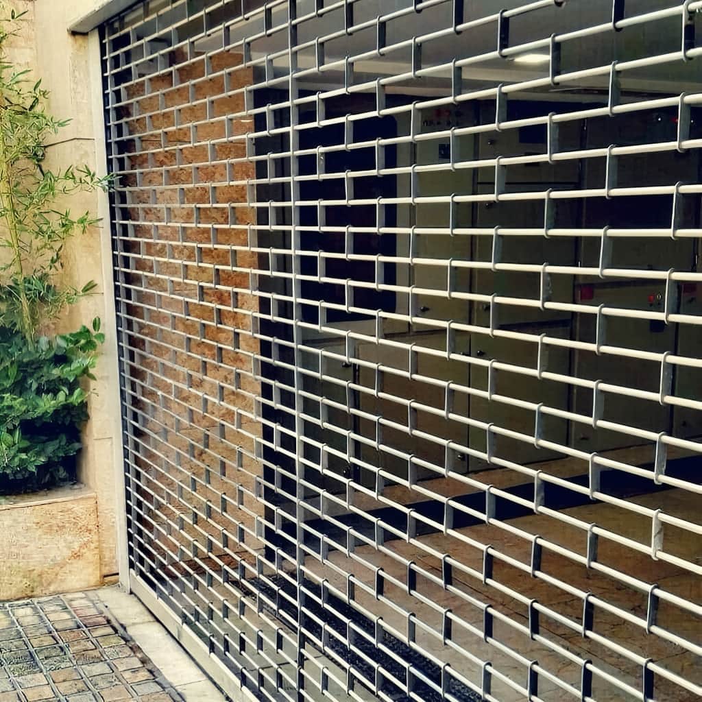 خرید کرکره برقی ضد سرقت فروشگاهی برای واحد تجاری