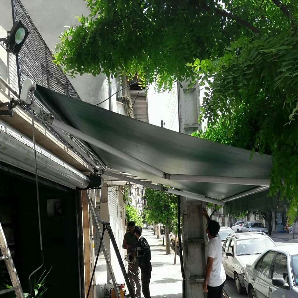 سایبان برقی با پارچه ضد آب در فضای باز سایبان برقی با پارچه ضد آب در فضای باز