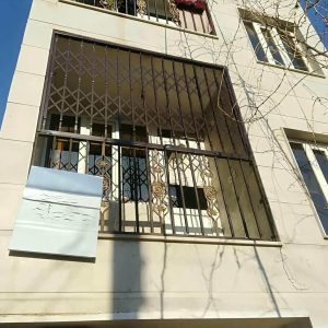 11 طرح نرده پنجره فلزی شاسی دار