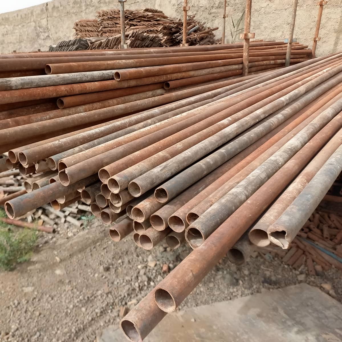 لوله داربست نو با وزن متناسب برای پروژه اجرایی لوله داربست نو با وزن متناسب برای پروژه اجرایی