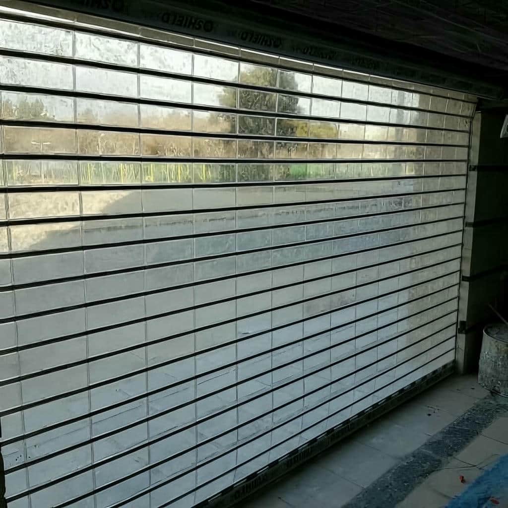 فروش کرکره برقی مدرن نمای تجاری با تیغه مقاوم