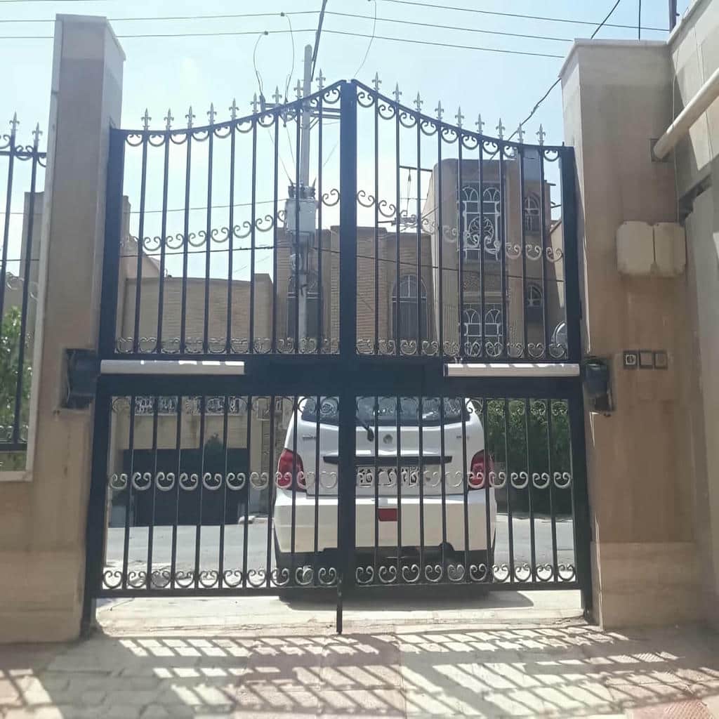 جک کورس بلند درب پارکینگ سنگین همراه چشمی