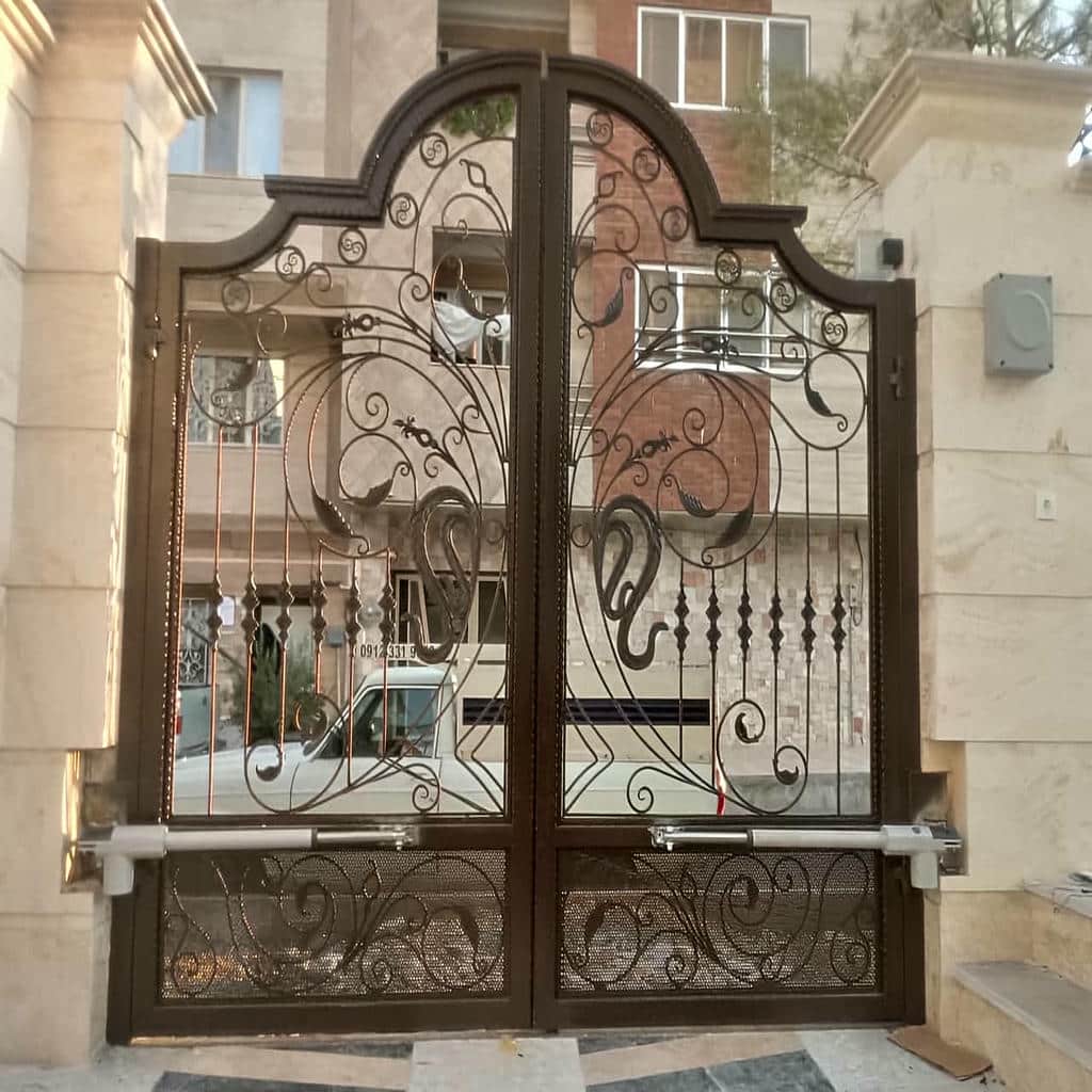 جک کورس بلند درب پارکینگ سنگین با کابل کشی منظم