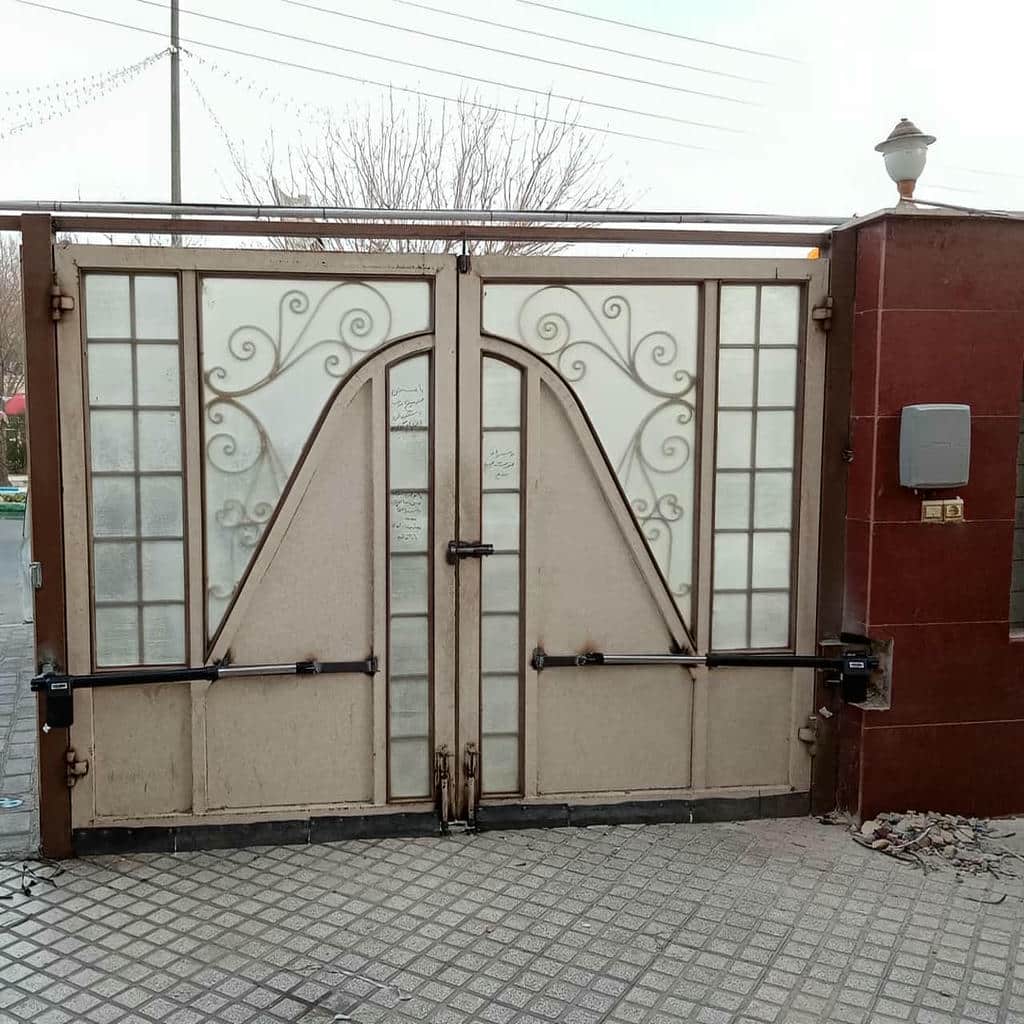 جک درب تک لنگه نفررو همراه چشمی