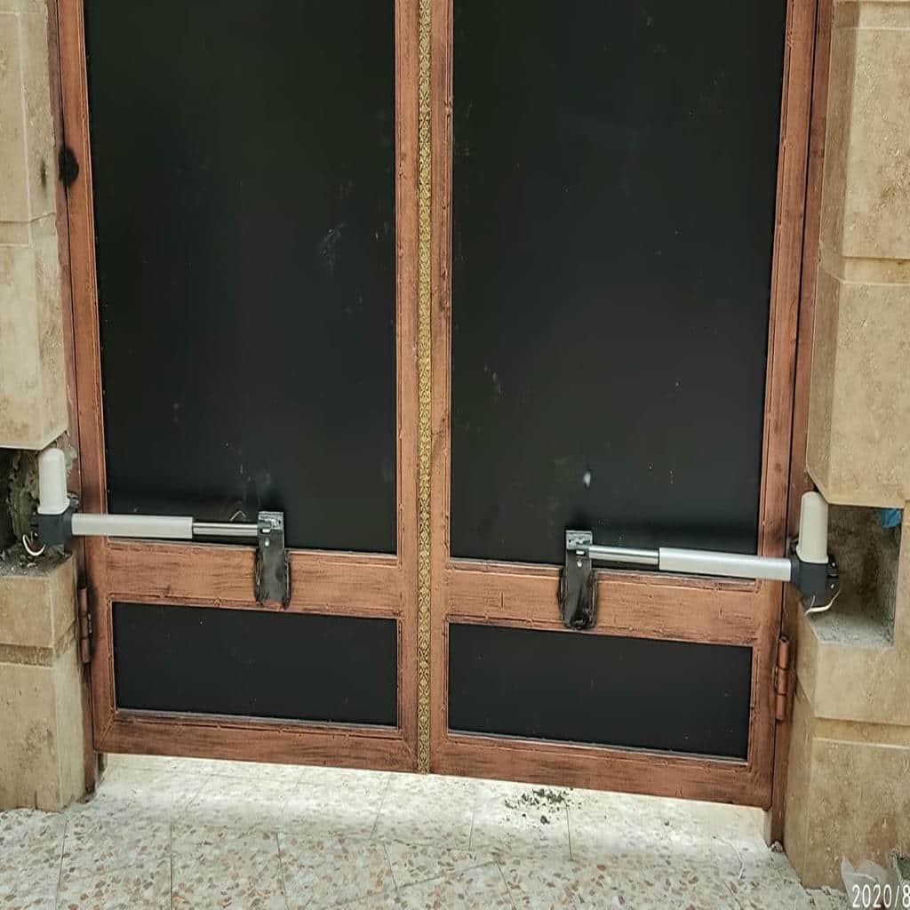 جک درب پارکینگ ایتالیایی هیدرولیک کنار ستون سنگی