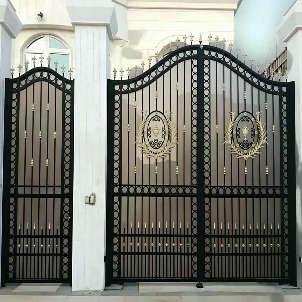 درب پارکینگ کشویی محوطه با پوشش ضدزنگ
