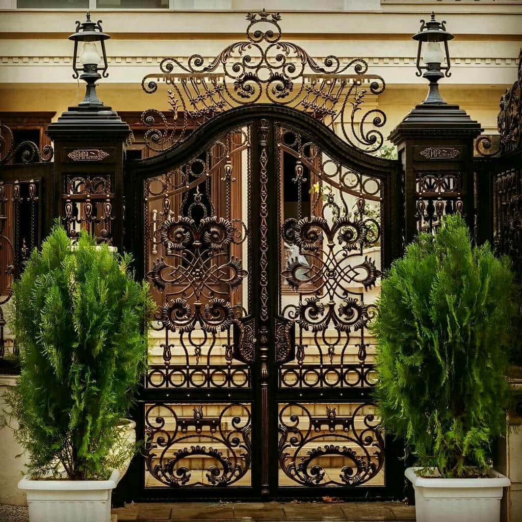 درب پارکینگ ویلایی دو لنگه با لولای تقویت شده