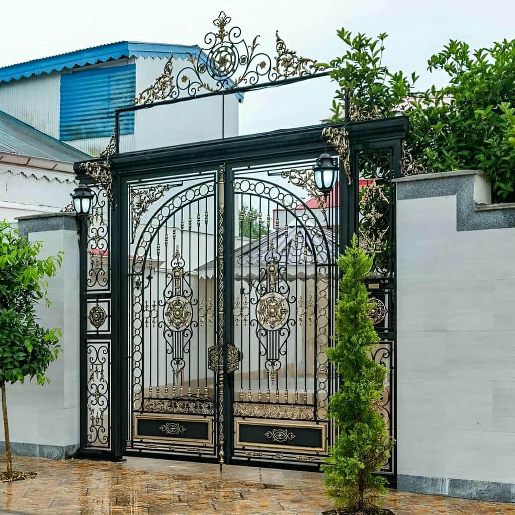 درب ویلایی لولایی ورق دار برای حریم بیشتر