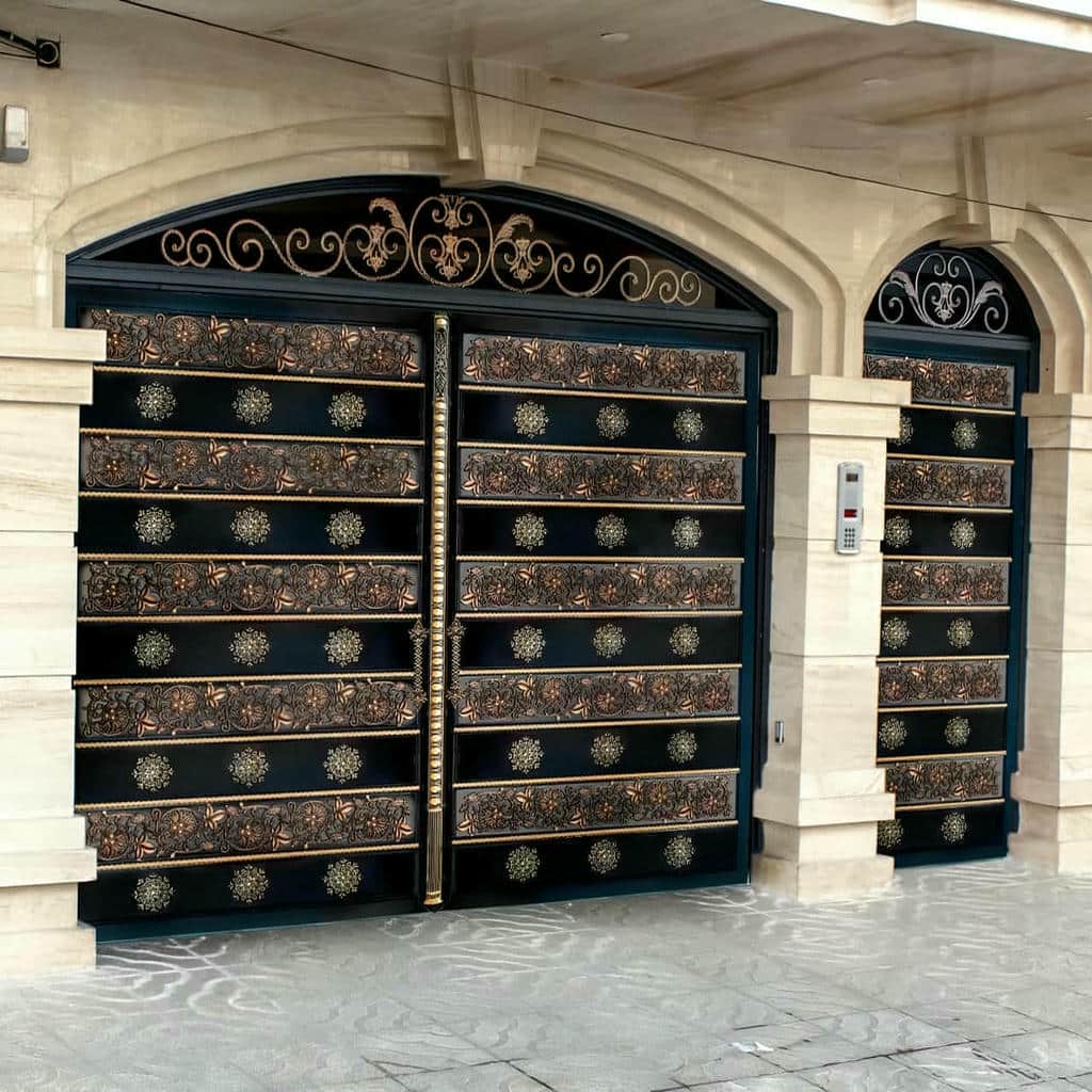 درب پارکینگ ریلی با ریل زمینی مناسب نصب موتور