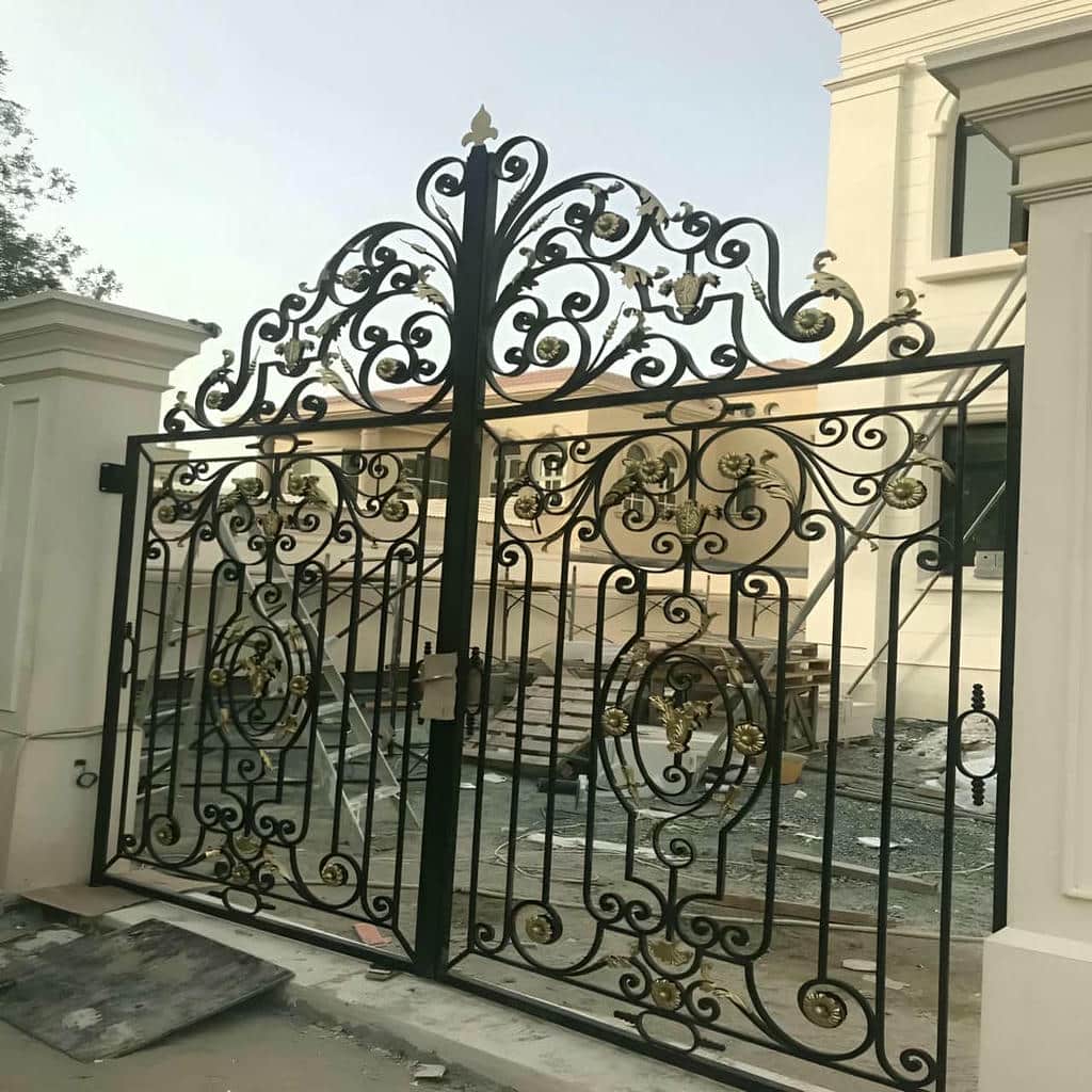 درب حیاط برش لیزری هندسی با الگوی چندضلعی