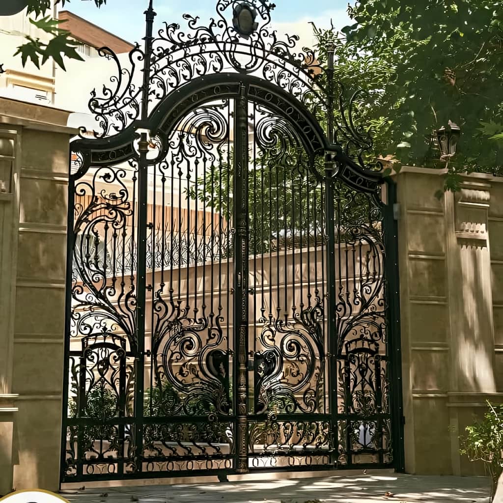 درب پارکینگ عریض دو لنگه با چارچوب تقویت شده