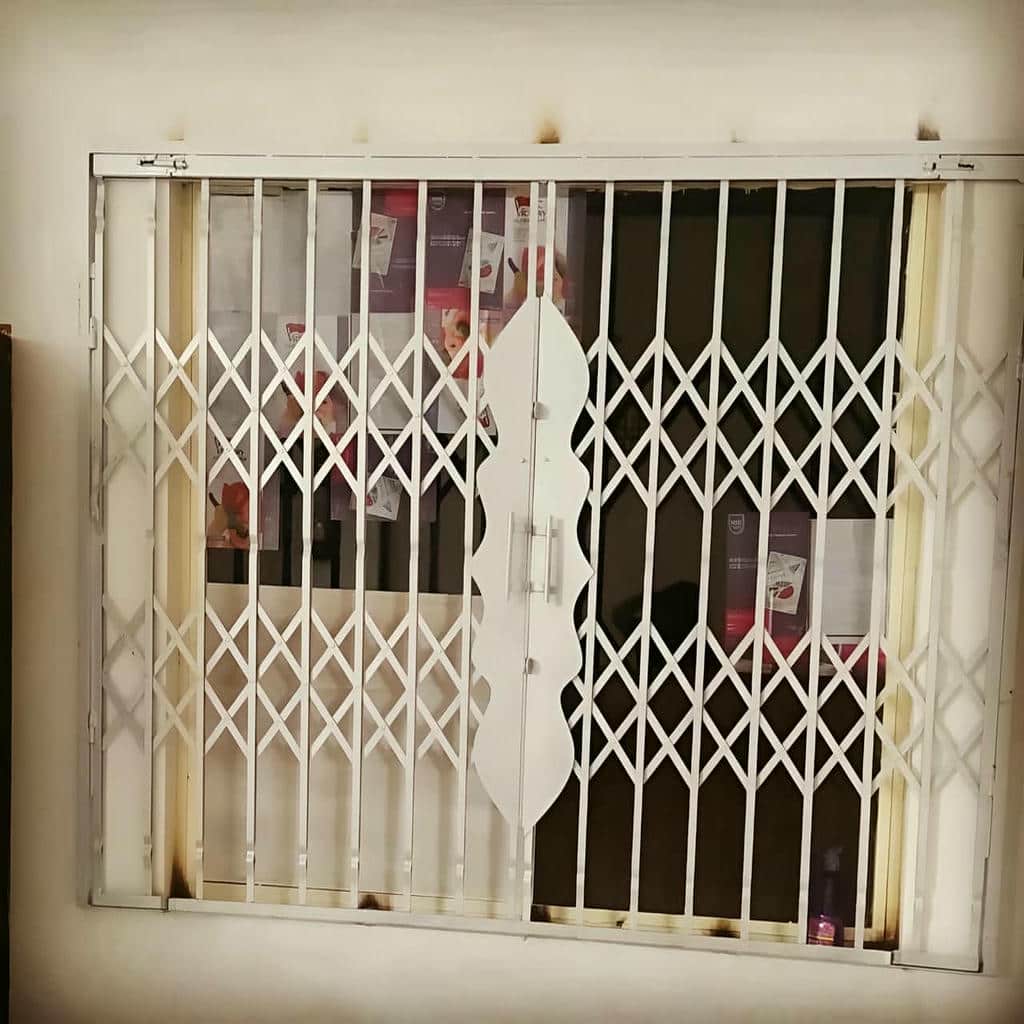 ساخت حفاظ پنجره متحرک کشویی تکلنگه