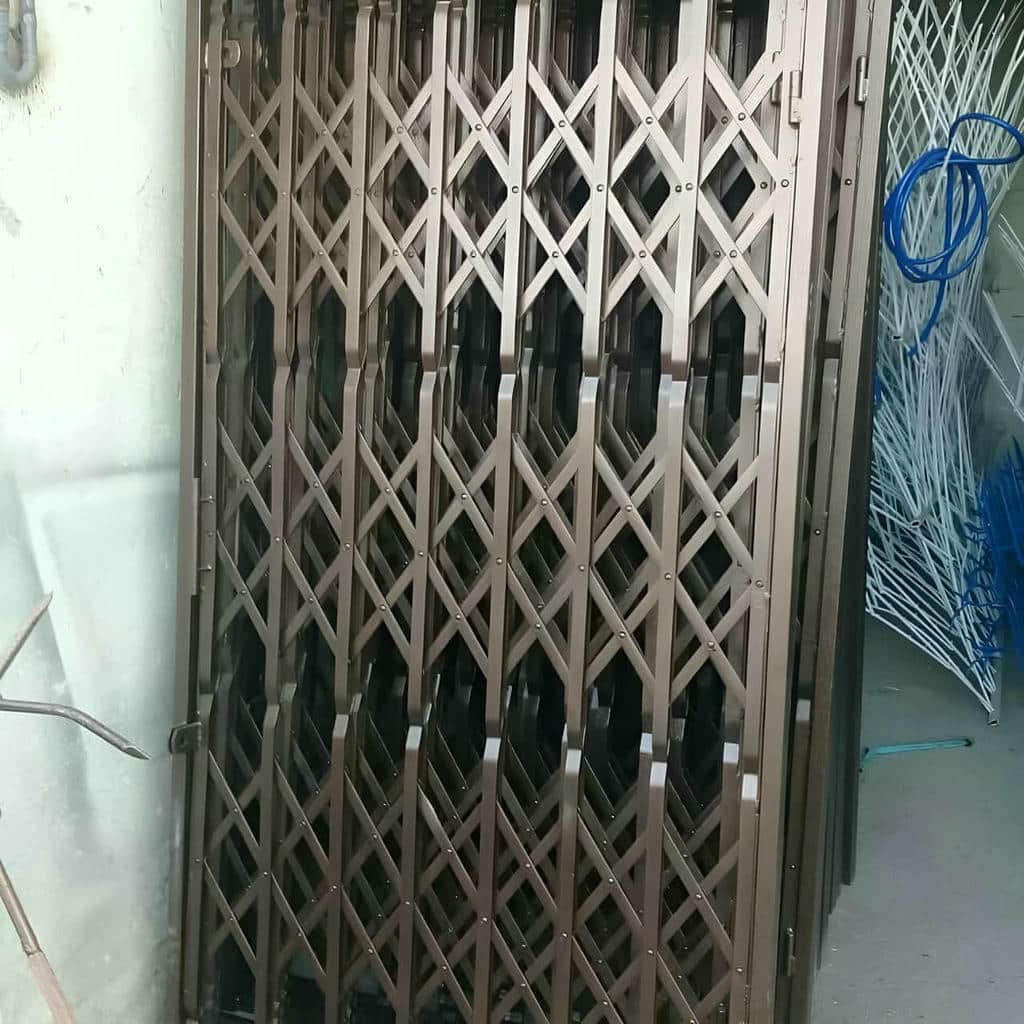 حفاظ متحرک با متریال مقاوم برای استفاده روزانه