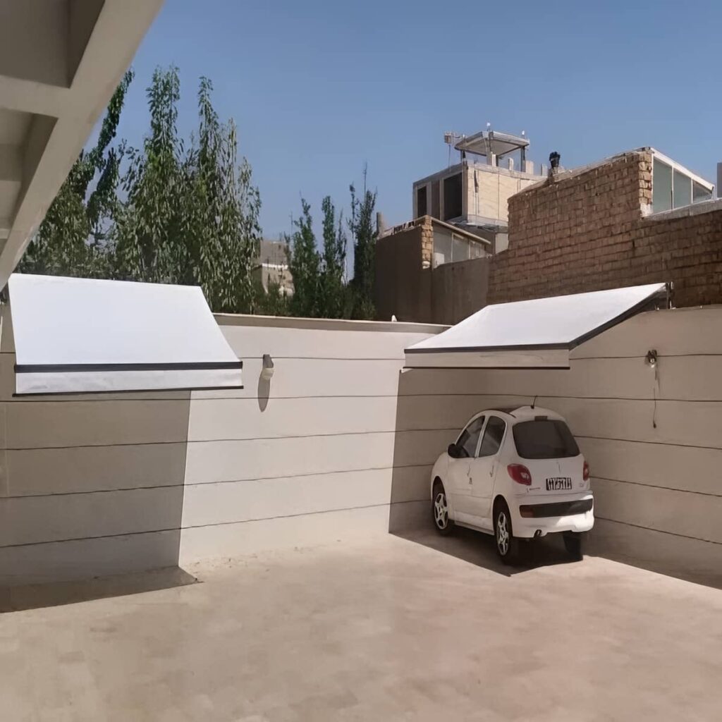 سایبان حیاط با متریال مناسب استفاده روزانه