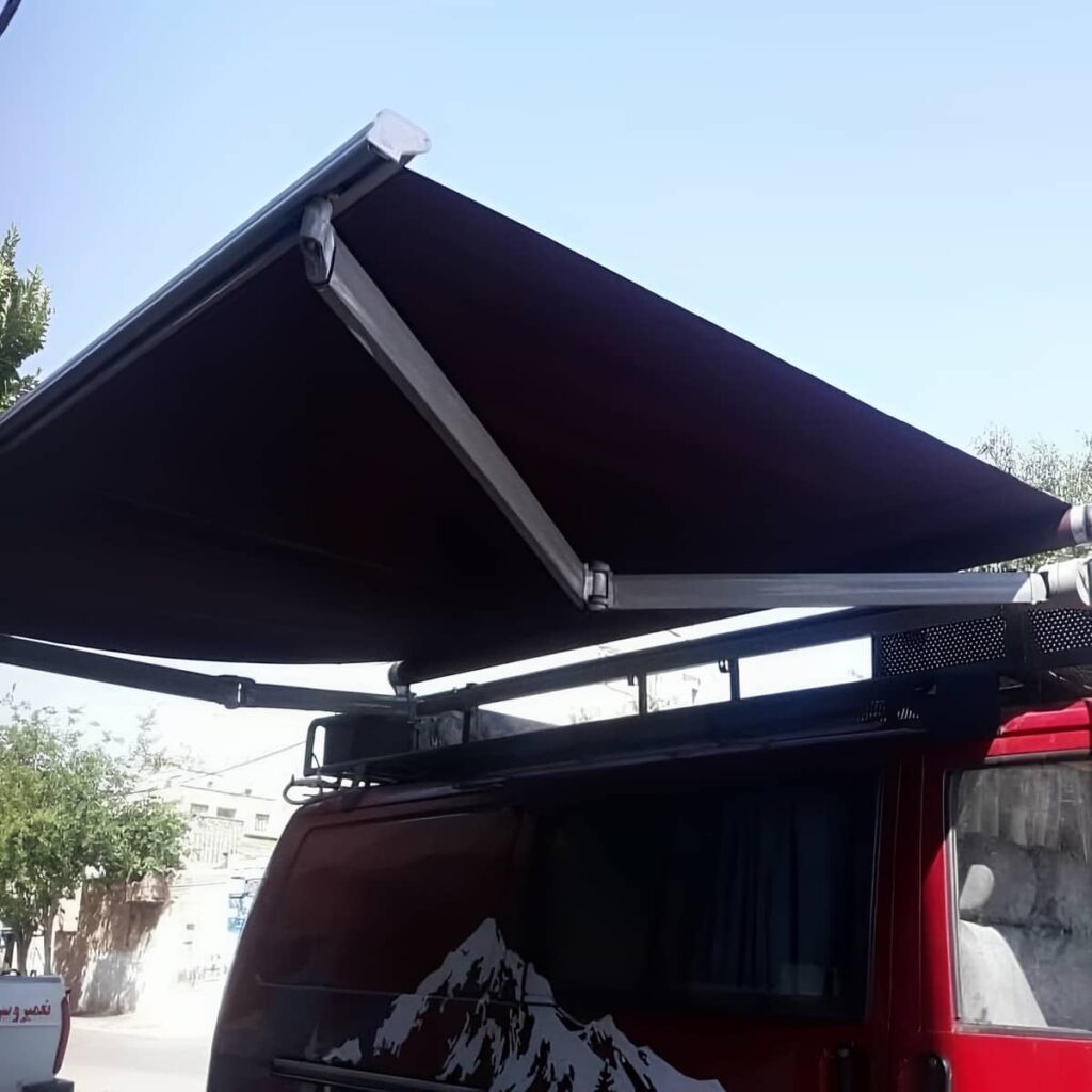 سایبان حیاط با بازوهای هماهنگ حرکت روان