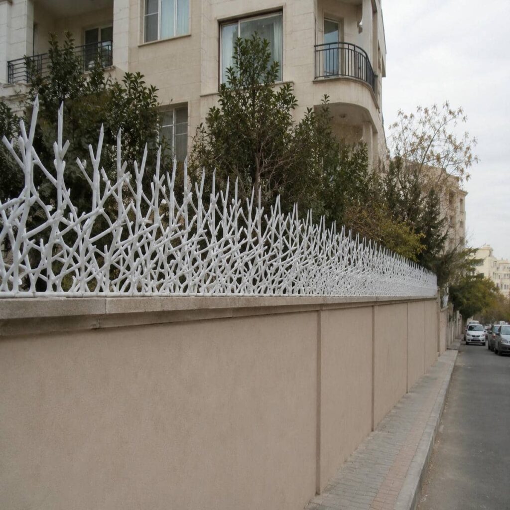 حفاظ شاخ گوزنی آبشاری با تراکم مناسب برای کنترل دسترسی